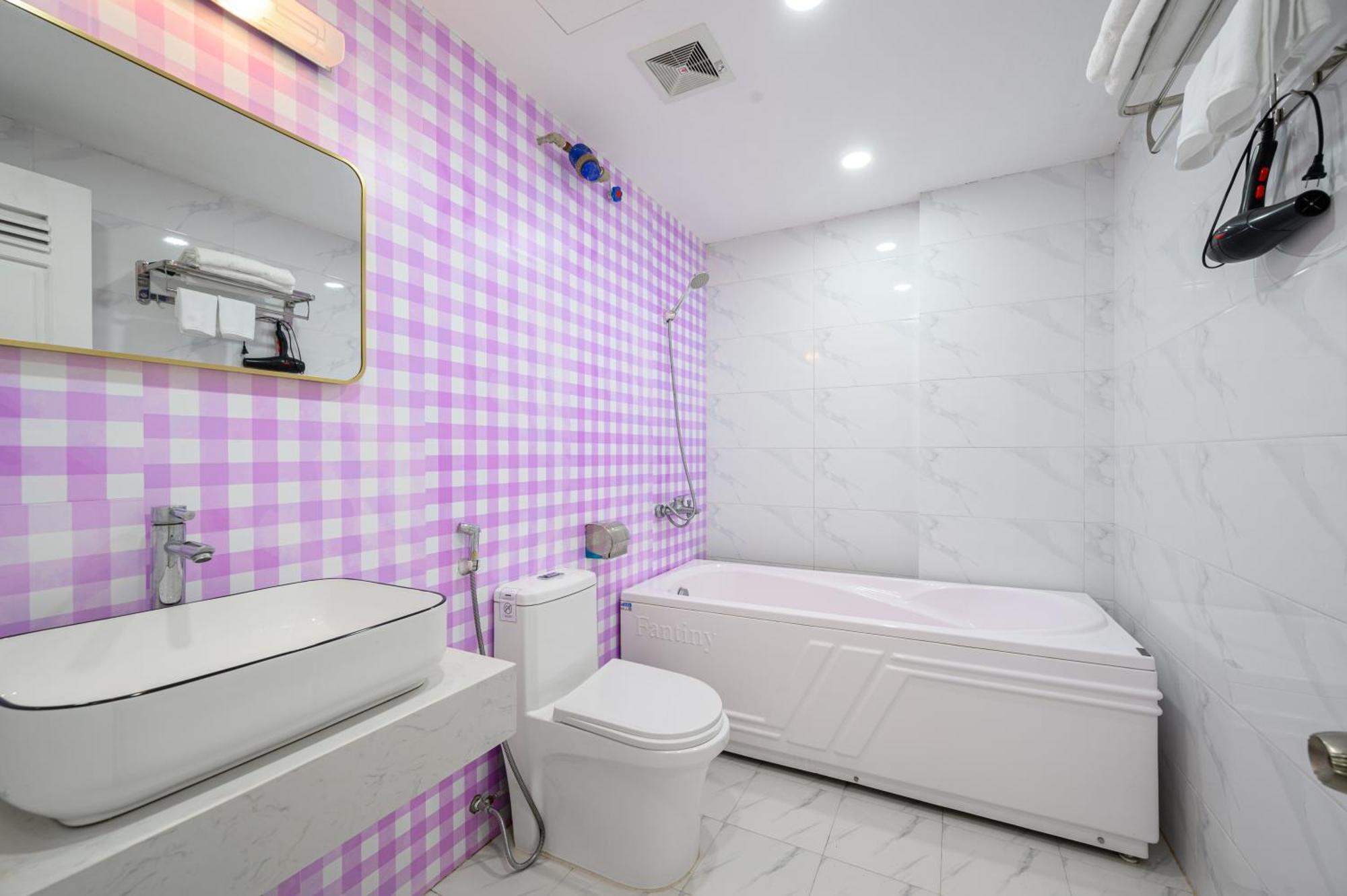 Luxe Paradise Residence 76 To Ngoc Van Hanoi Eksteriør bilde